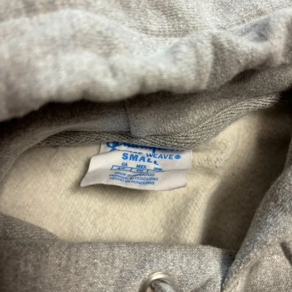 Champion Mens Reverse Weave Hoodie Small‎ Pullover Grey with Gold Lettering